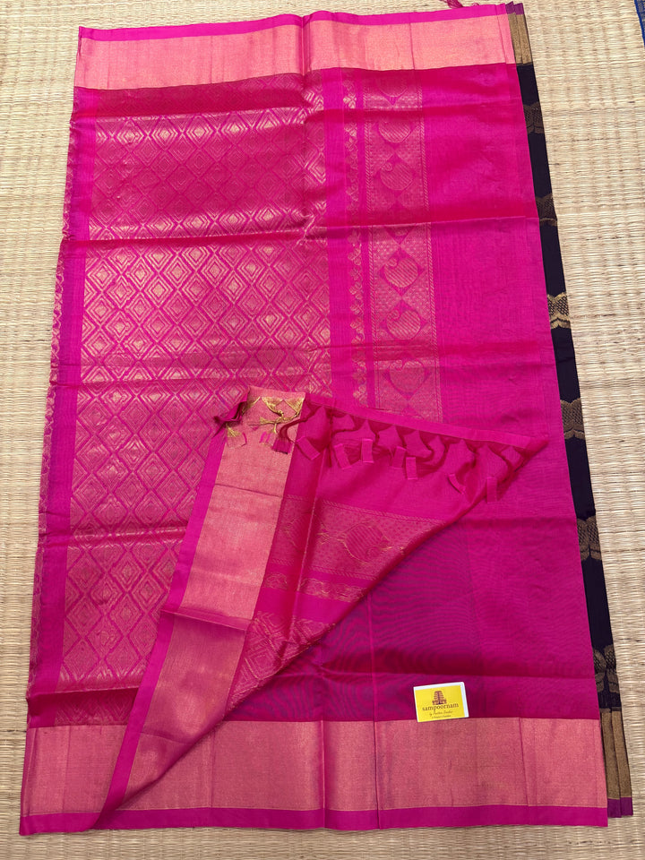 Black with Pink ,paithani inspried rich floral butta in the body,traditional borders and rich pallu semi silk cotton saree
