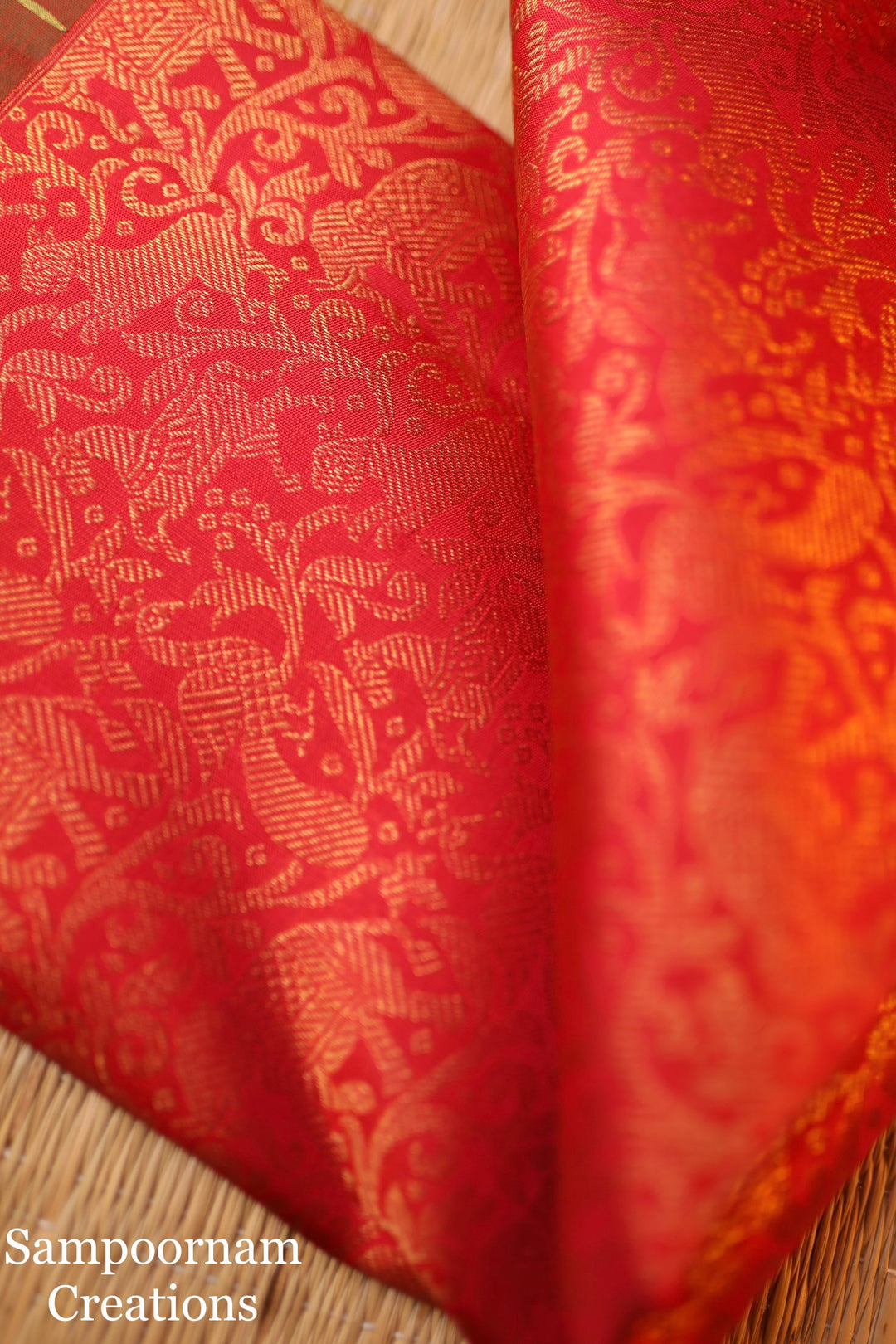 Mubbagam Vanasingaram Red, Manthulir and Manjal  Pure Silk And Pure Zari Handwoven Pure Silk Saree