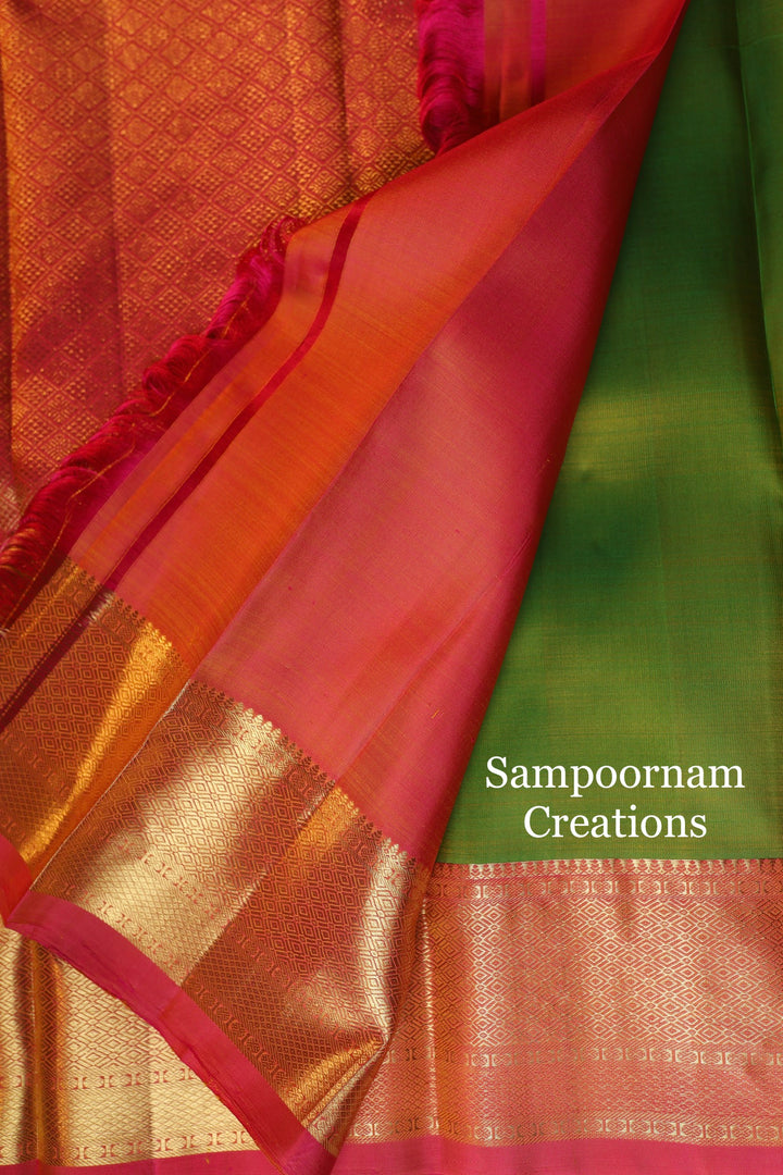 Light Green With Peachish Pink Annam and Butta Zari Motif , Rich Pallu Kanjivaram Silk Saree