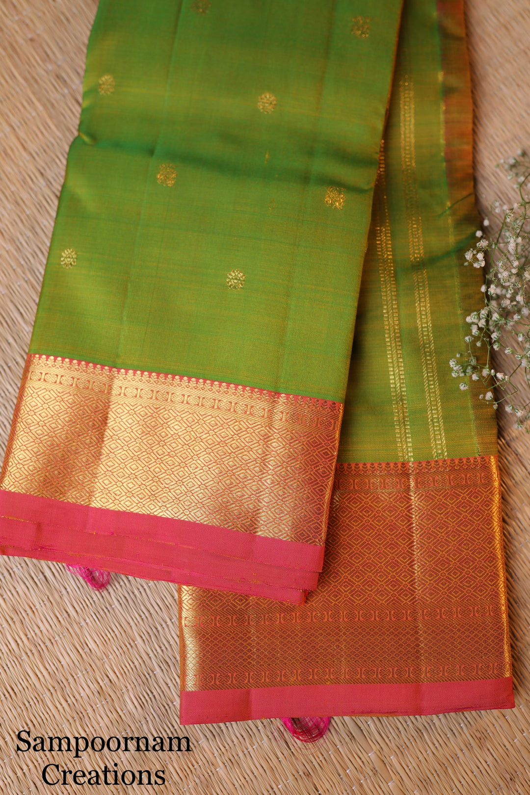 Light Green With Peachish Pink Annam and Butta Zari Motif , Rich Pallu Kanjivaram Silk Saree