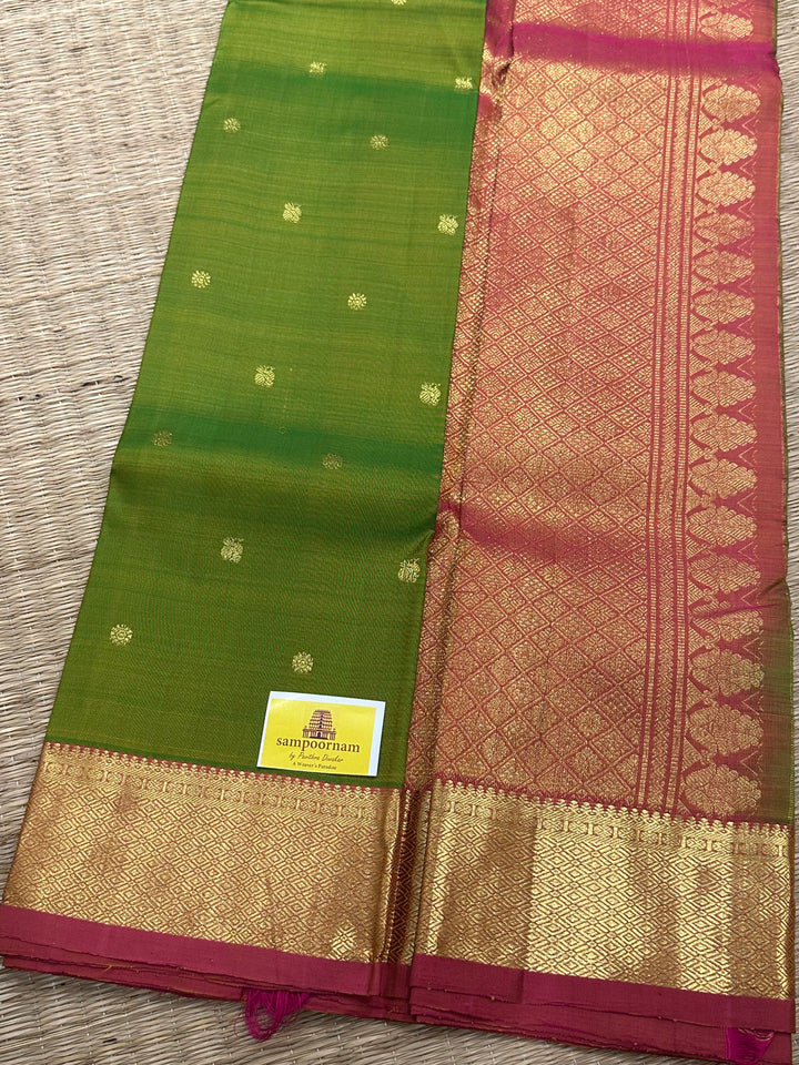 Light Green With Peachish Pink Annam and Butta Zari Motif , Rich Pallu Kanjivaram Silk Saree