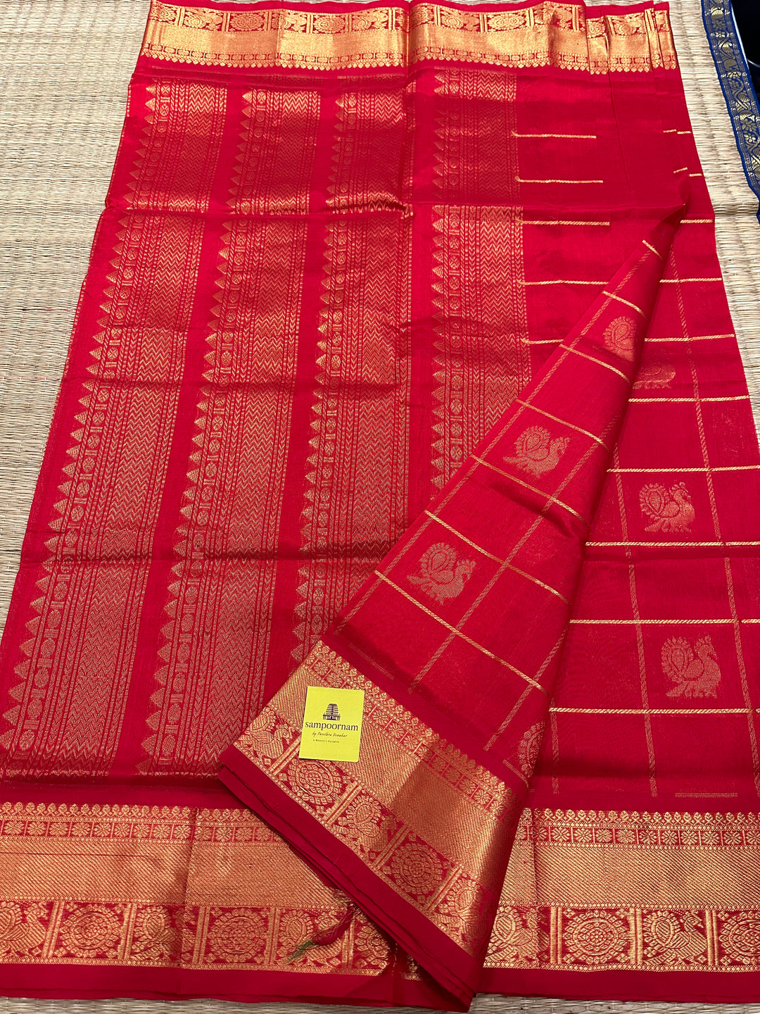 Chilli Red Mayil Chakram Silk Cotton Saree