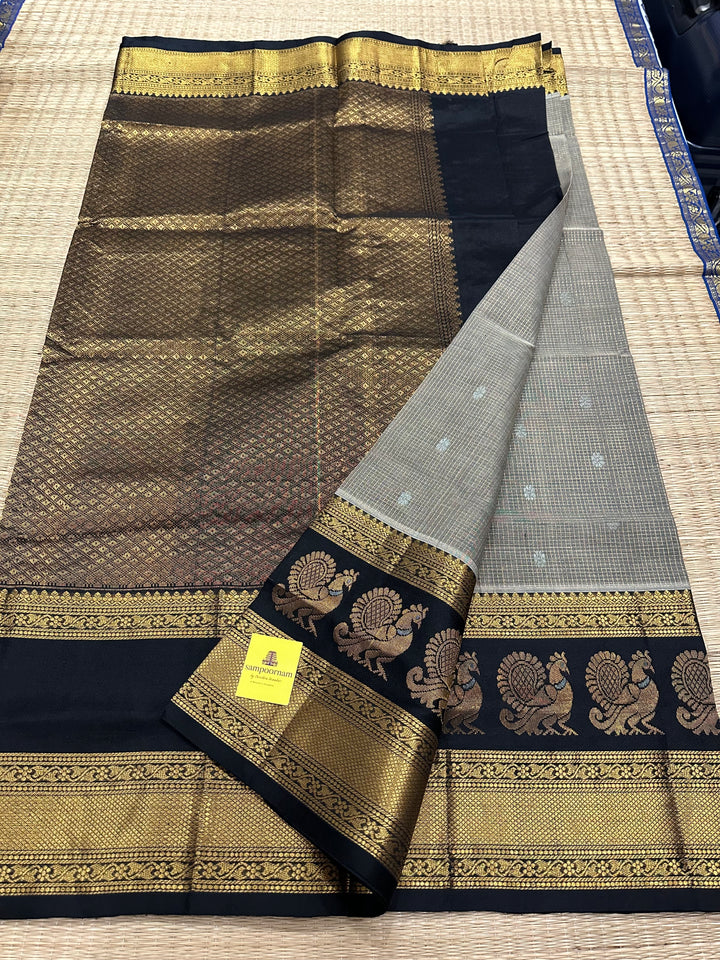 Grey with Black Podi Kattam with Body Butta, Mayil border & Rich Pallu Korvai Silk Cotton Saree