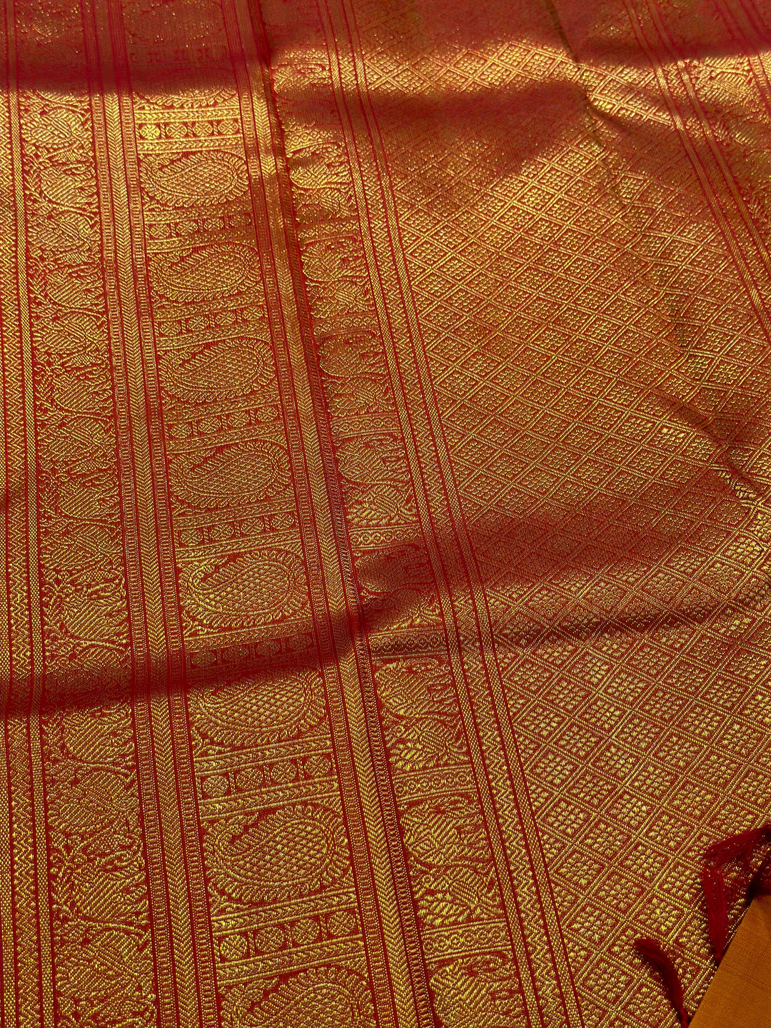 Mubbagam Vanasingaram Red, Manthulir and Manjal  Pure Silk And Pure Zari Handwoven Pure Silk Saree