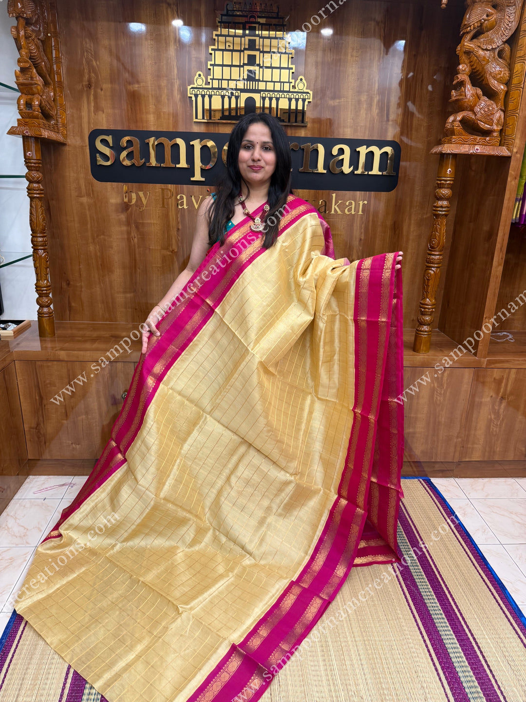 Cream with Pink , Rich Zari checks in the body and rettapet borders ,  grand Pallu Korvai Silk Cotton Saree