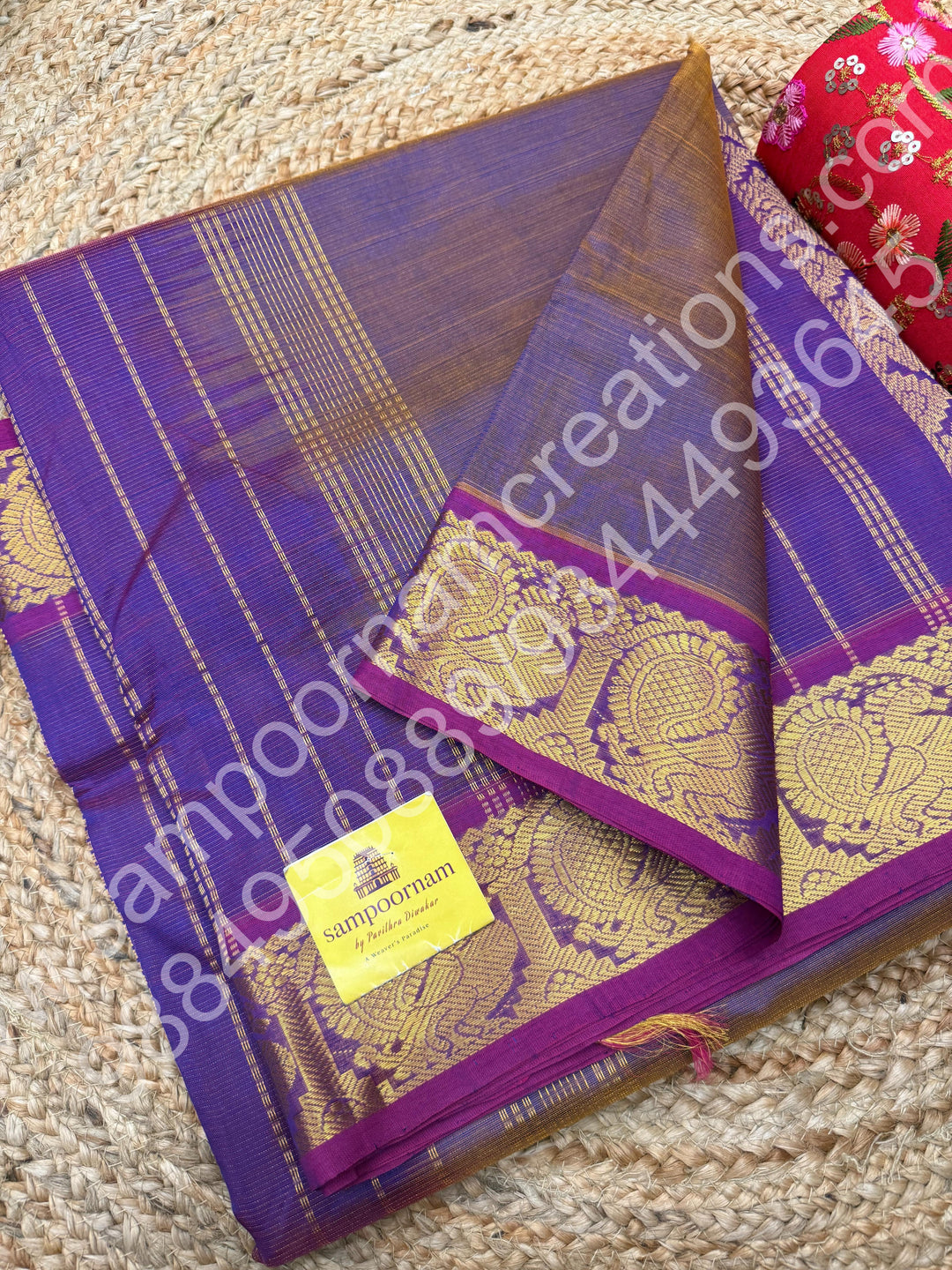 Lavender , Vairaoosi Zari Lines in the body  , Traditional border and Rich Pallu , 10 Yards  Pure Silk Cotton Saree