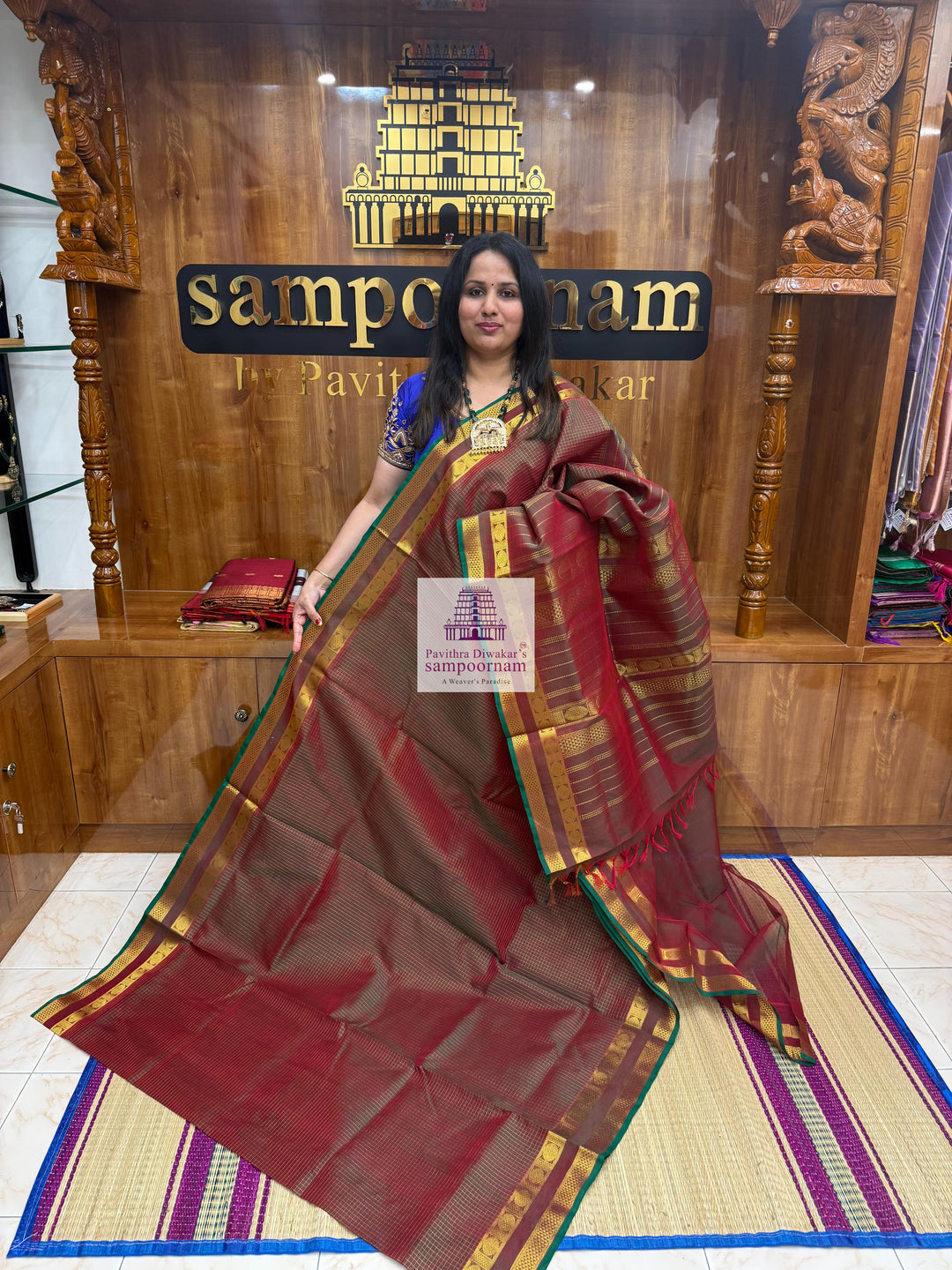 Manthulir , Green Selvedge  , Zari checks in the body , traditional border and rich Pallu Silk Cotton Saree
