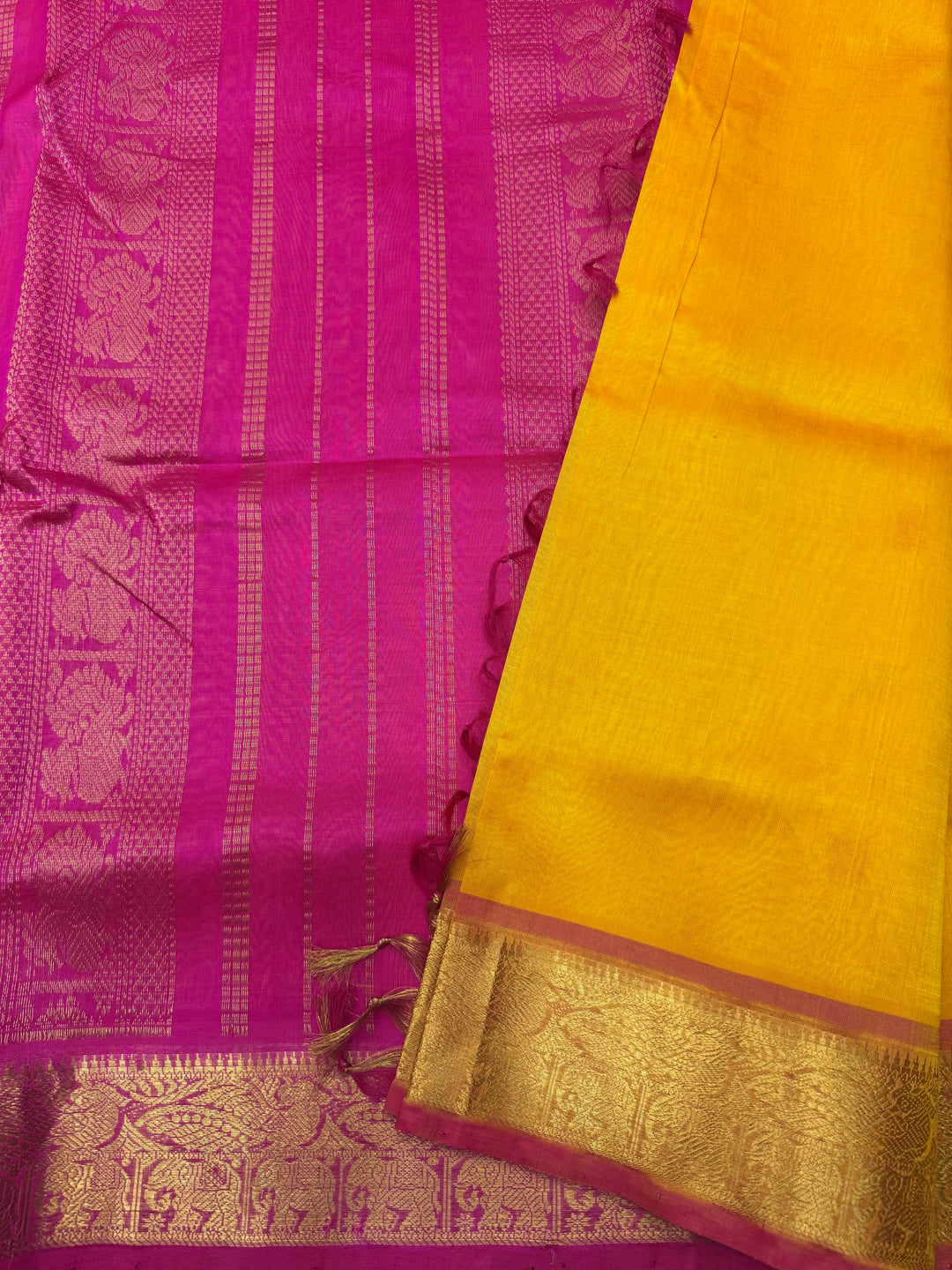 Mambazha Manjal with Pink , Thread Butta in the body  , Traditional border and Rich Pallu , 10 Yards  Pure Silk Cotton Saree