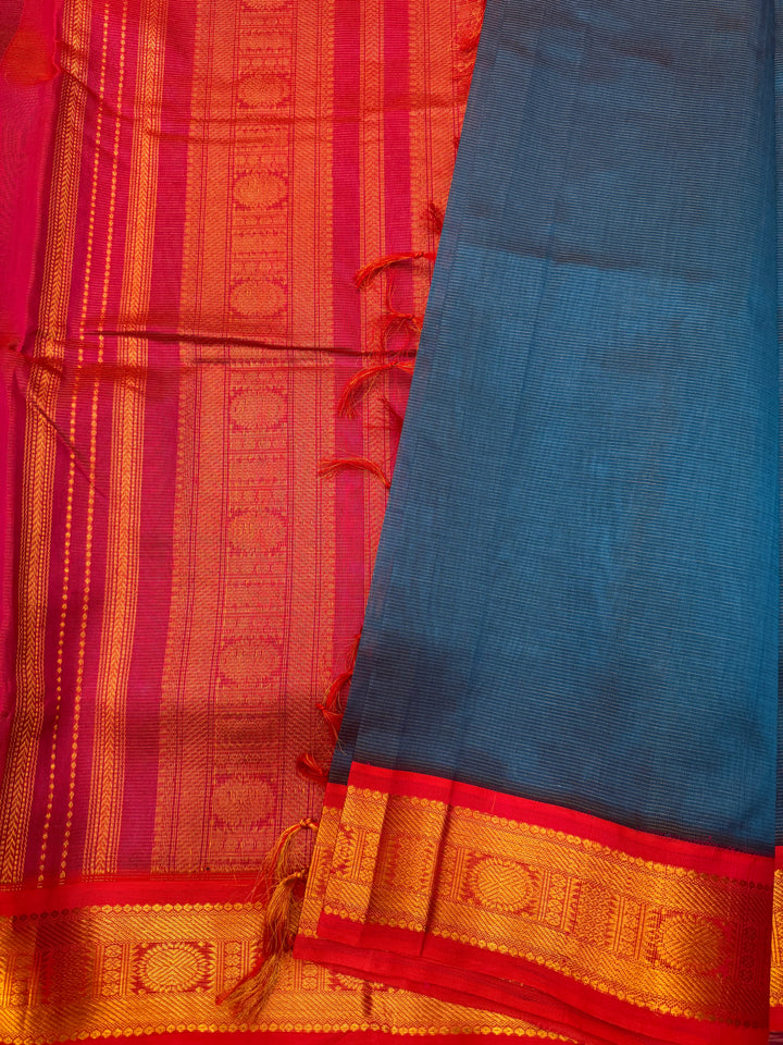Cooper Sulphate Blue with Pink , Vairaoosi Zari Lines  in the body  , Traditional border and Rich Pallu , 10 Yards  Pure Silk Cotton Saree
