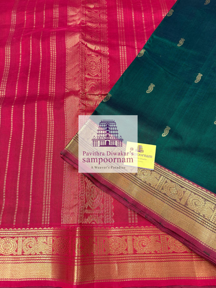 Green with Red , rich Mango Zari butta in the body , traditional borders and grand Pallu , Ten Yards Silk Cotton Saree