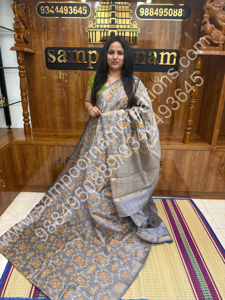 Grey , Floral Prints in the body , tissue Pallu and Printed Blouse Semi Tussar Saree