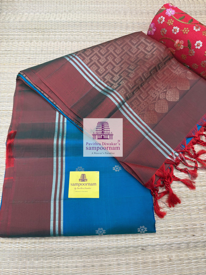 Ramar Green with Manthulir , rich Zari Butta in the body , Plain borders , rich Pallu Handloom Semi Soft Silk Saree