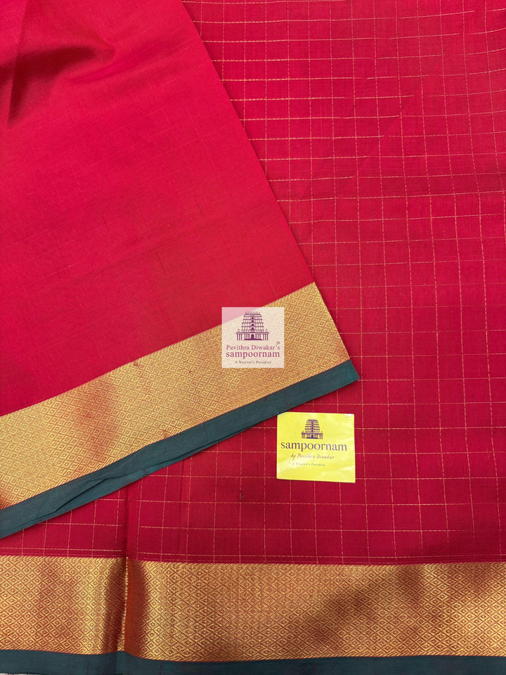 Red , Green Selvedge  , Zari Vairaoosi in the body , traditional border and rich Pallu Silk Cotton Saree