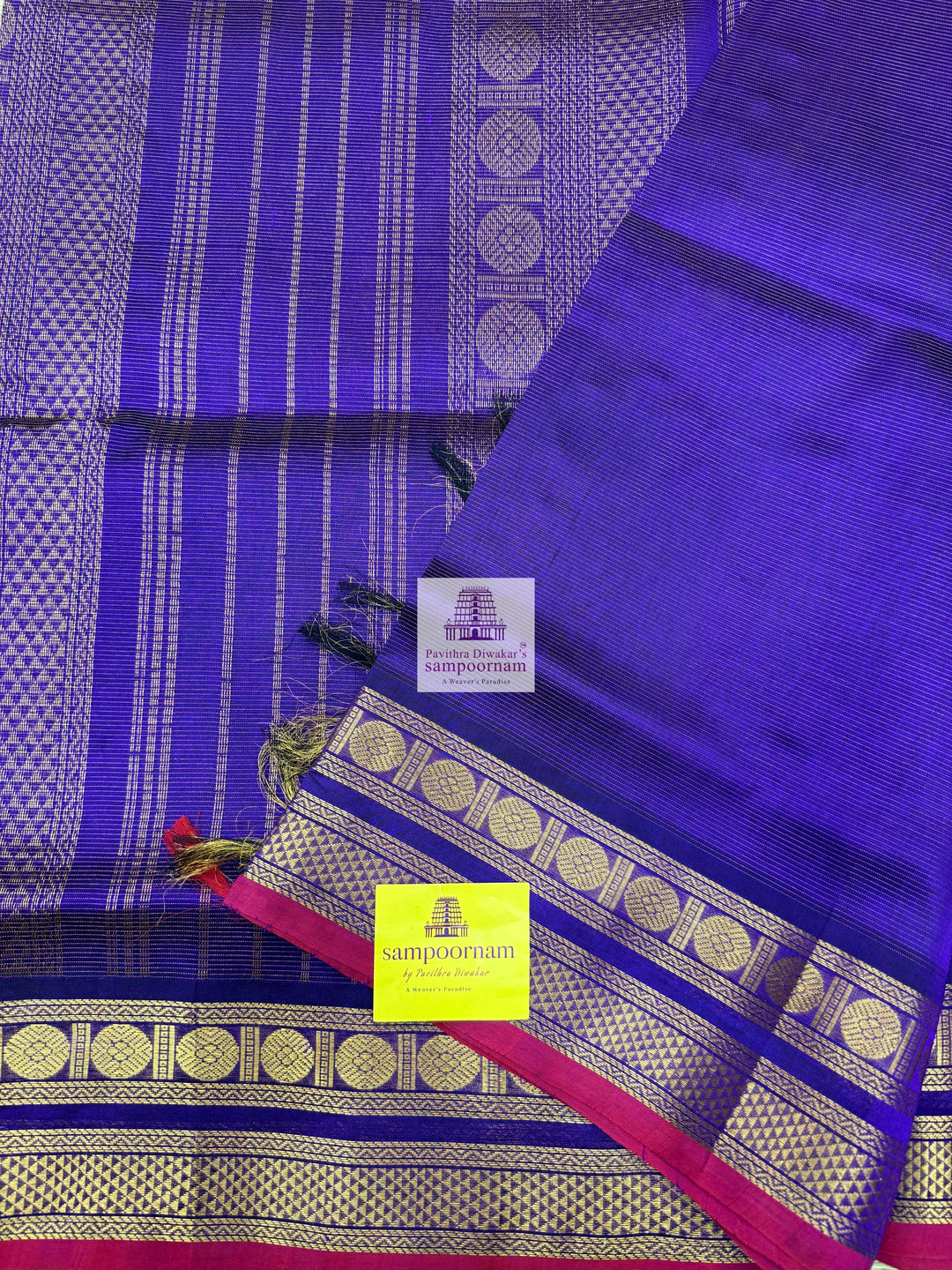 Moraccan Blue , Red Selvedge , Vairaoosi Zari lines in the body , traditional borders and rich Pallu Silk Cotton Sarees
