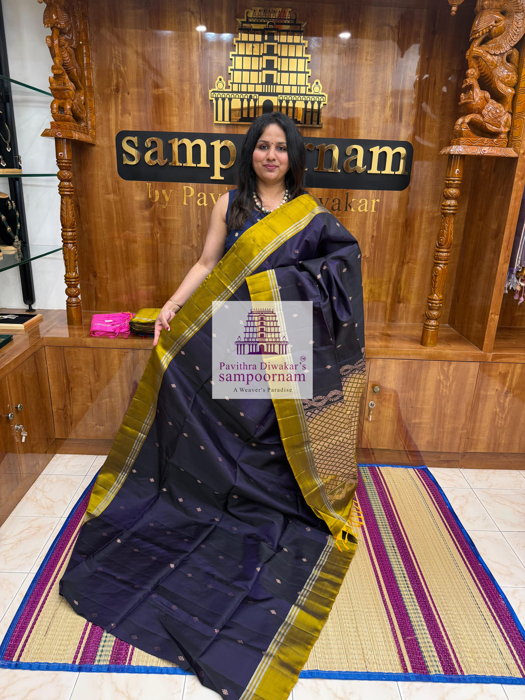 Jamun with Fenugreek Green , rich Zari Butta in the body , Plain borders , rich Pallu Handloom Semi Soft Silk Saree