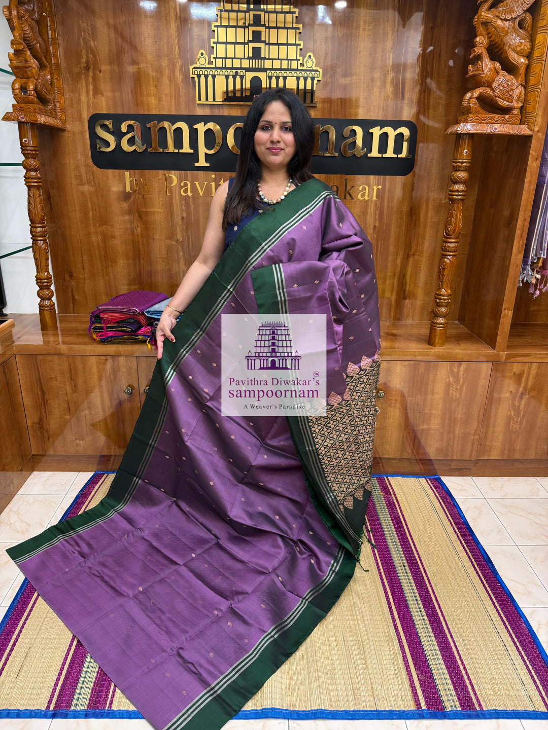 Mauve with Dark Green, rich Zari Butta in the body , Plain borders , rich Pallu Handloom Semi Soft Silk Saree