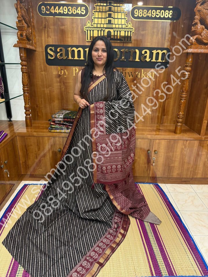 Black with Red  , Geometric in the body , Printed Blouse and Tassels in the Pallu , Soft Cotton Saree