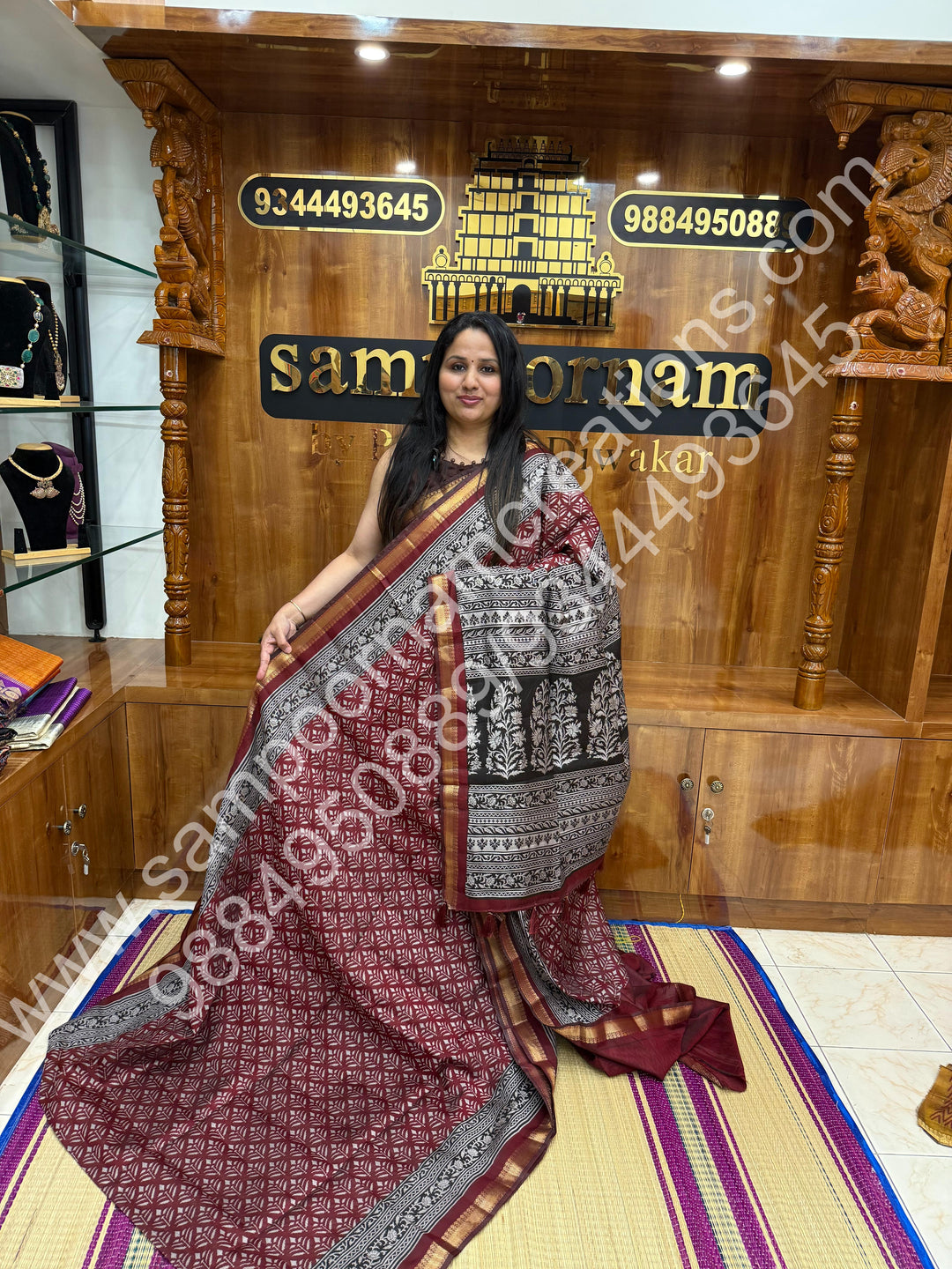 Red with Black  , Floral Prints in the body , Printed Blouse and Tassels in the Pallu , Soft Cotton Saree